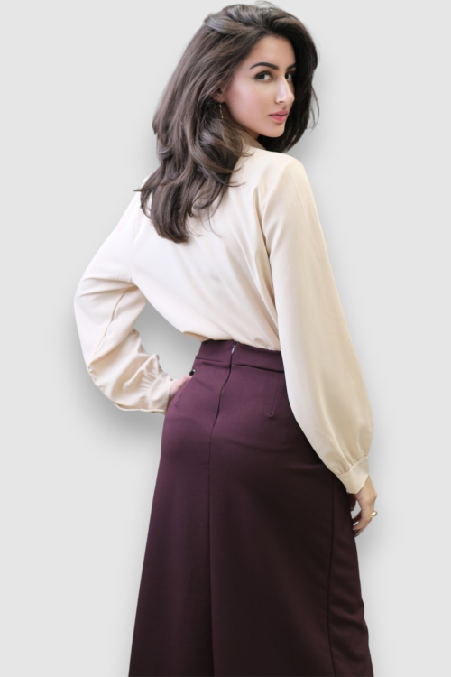 Ženska bordo suknja Izabella s prorezom i čipkom