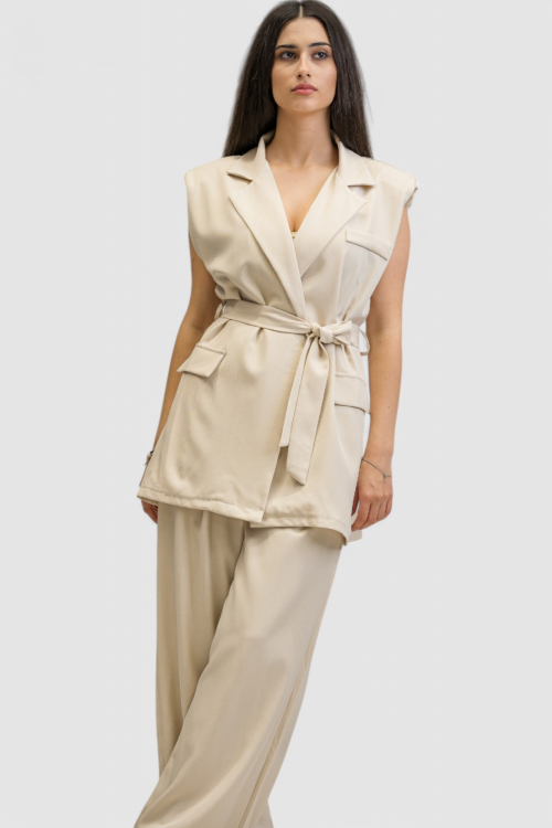 Žensko bež odijelo bez rukava Ella