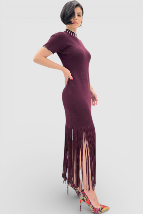 Elegantna bordo vintage boemske haljina Cornelia sa resama na rubovima i perlicama na dekolteu