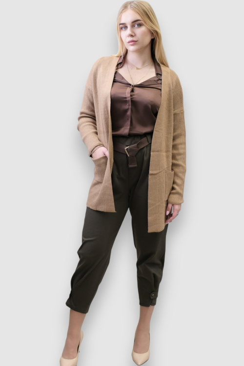 Nježna satenska košulja Fianna u tamno smeđoj boji