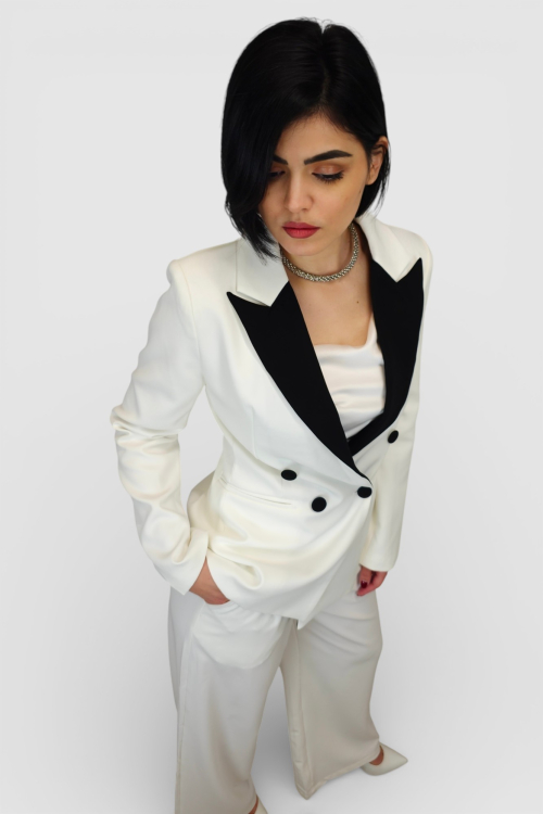 Žensko bijelo odijelo Catarina