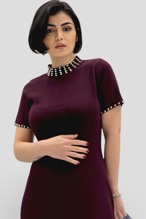 Elegantna bordo vintage boemske haljina Cornelia sa resama na rubovima i perlicama na dekolteu