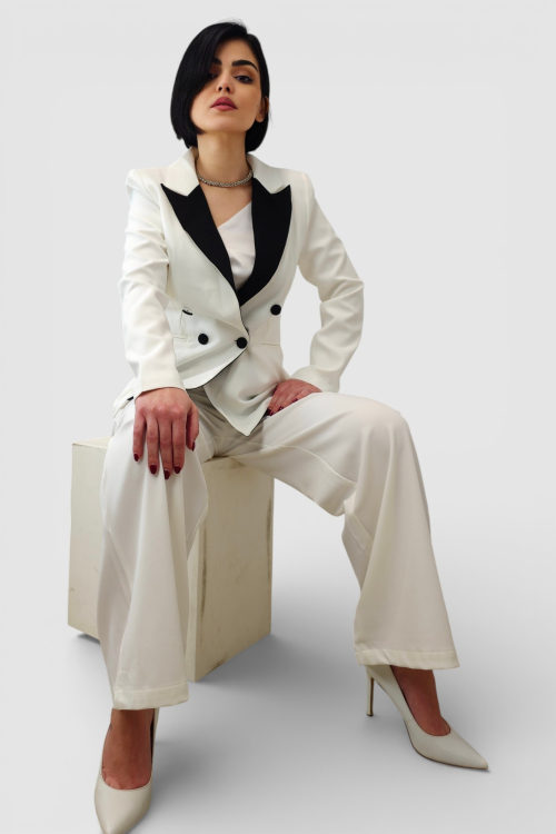 Žensko bijelo odijelo Catarina