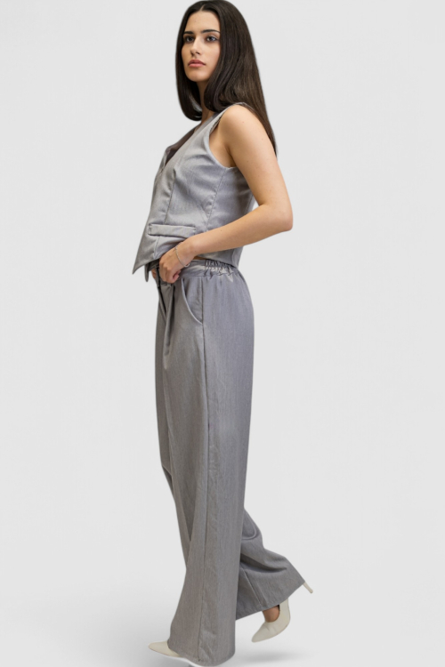 Žensko sivo odijelo sa prslukom Chantal