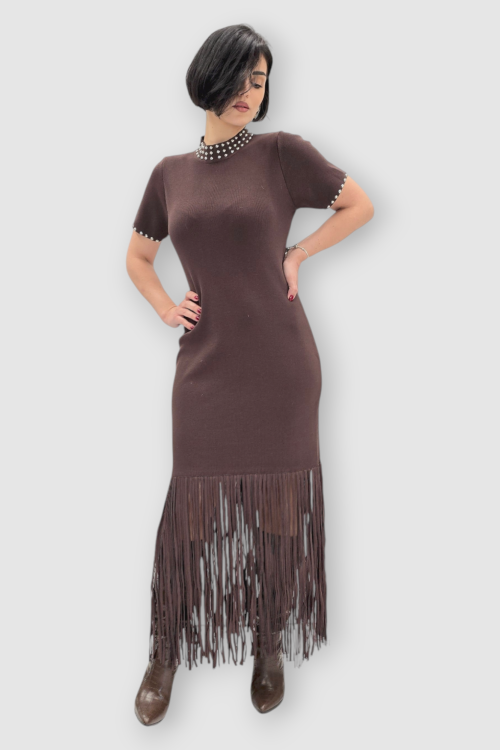 Elegantna smeđa vintage boemska haljina Cornelia sa resama na rubovima i perlicama na dekolteu