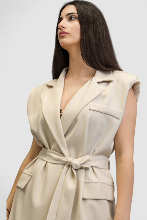 Žensko bež odijelo bez rukava Ella