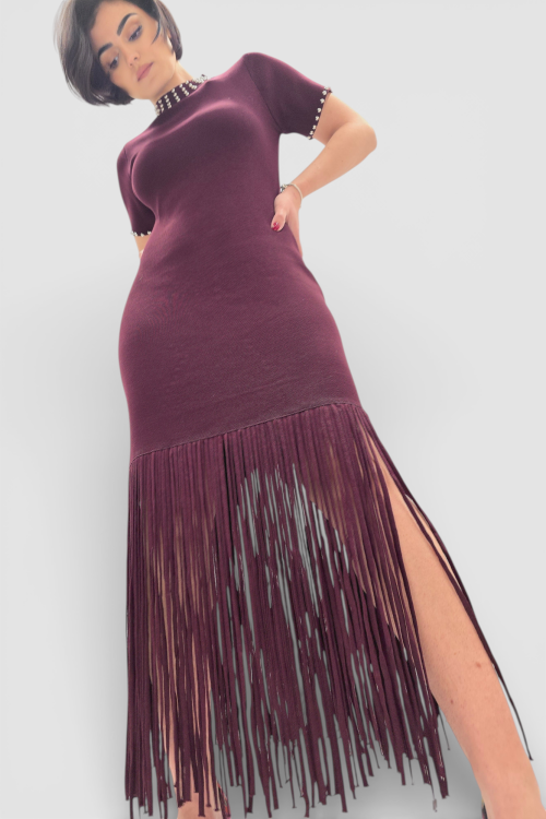 Elegantna bordo vintage boemske haljina Cornelia sa resama na rubovima i perlicama na dekolteu