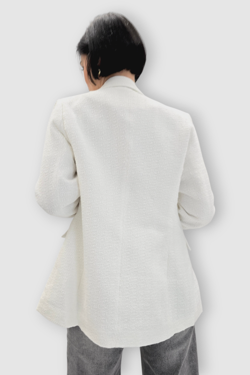 Blago pripijeni sako Ilse od tvida u bijeloj boji
